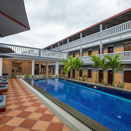 Botoum Hostel Siem Reap Exterior photo
